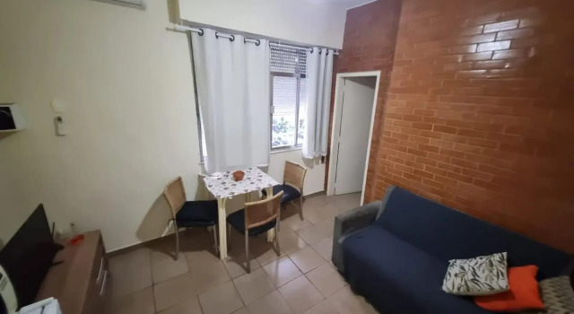 Copacabana Posto 6 até 3 pessoas