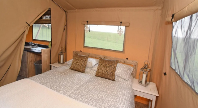 Carrs Hill Luxury Safari Tents, Забронировать Отель Отели Центральной Шотландии с парковкой, Парковка
