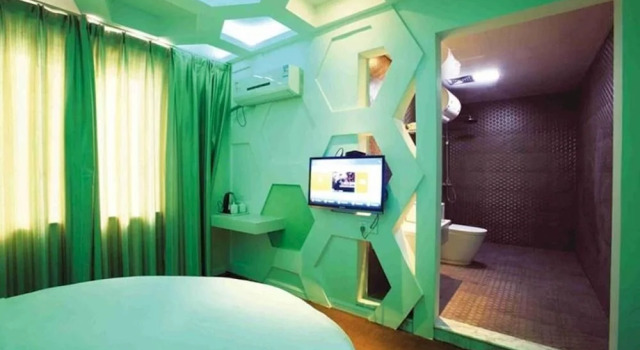 Aegean Sea Hotel, Book Hotel Xinyang Henan