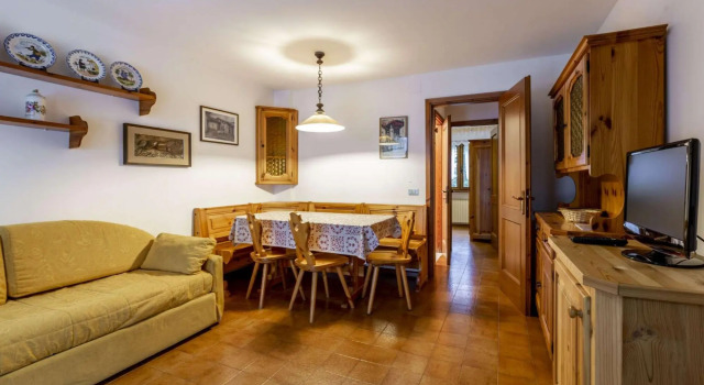 Giusti - Three rooms apartment. (022036-AT-060078)-384 GIUSTI, Забронировать Апартаменты/квартира Кампитело Долина Валь-ди-Фасса