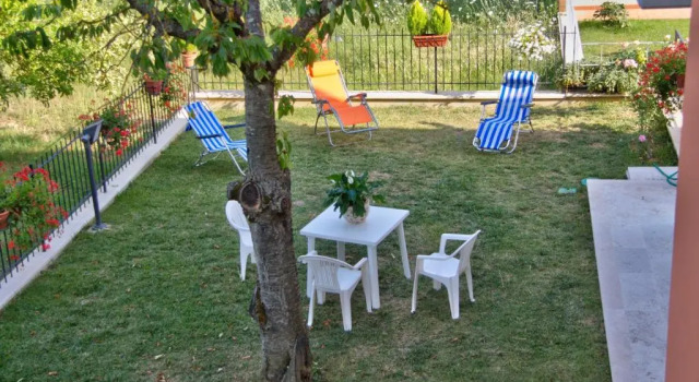 Appartamenti Le Terme, Book Hotel Rapolano Terme Crete Senesi