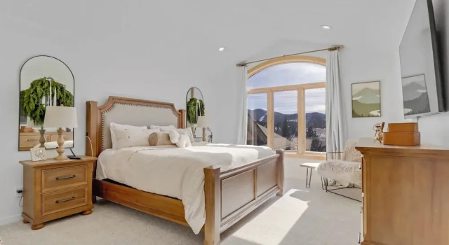 Pedal And Peak 113a 3 Bedroom Townhouse