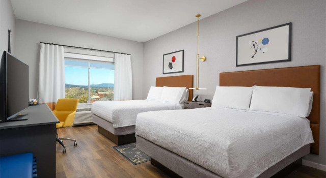 Четырёхместный номер Standard Hampton Inn & Suites Huntsville Downtown, Al