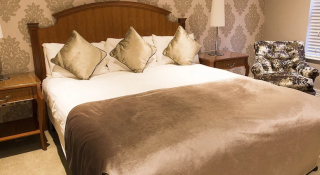 Номер Standard TF Royal Hotel & Theatre