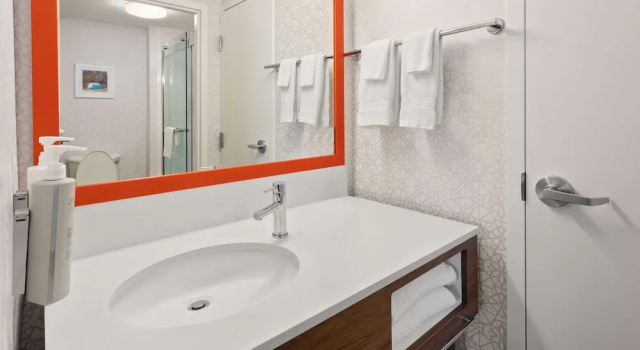 Двухместный люкс Hampton Inn & Suites Scottsburg