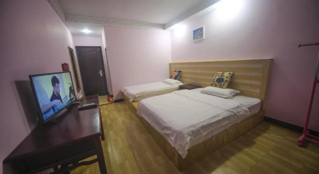 Fawlty Towers Hotel, Boek Hotel Yangshuo Guangxi