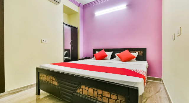 OYO 62418 Hotel Royal Palace, Rezervovat Hotel Patna Bangalore