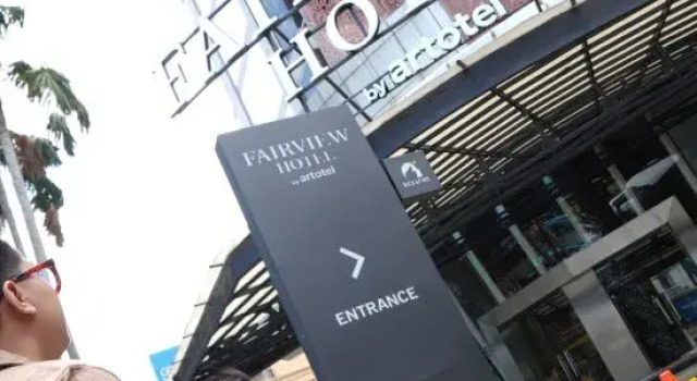 Fairview Hotel by ARTOTEL, Забронировать Отель Джакарта провинция Джакарта, рядом с Хаджи Нави