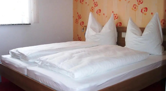 Ferienwohnung Kottmarsdorf, Buchen Sie Hotel Kottmar Oberlausitz