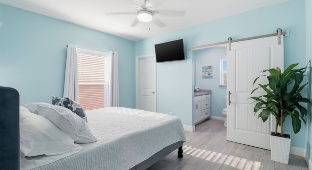 New! Charming Lilac Cottage 111
