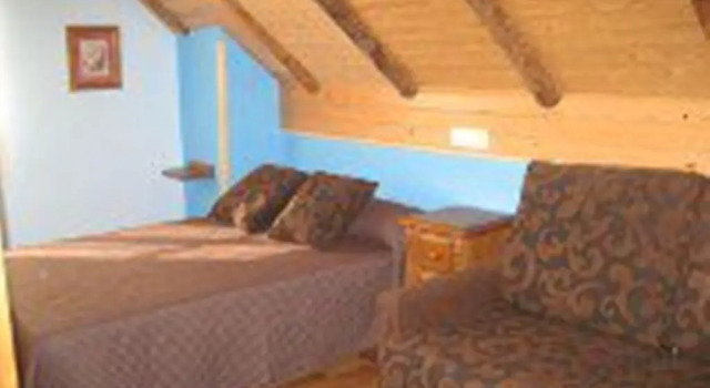 Albergue Borda Miguela, Book Hotel Hotels in Aragon with Parking, Parking