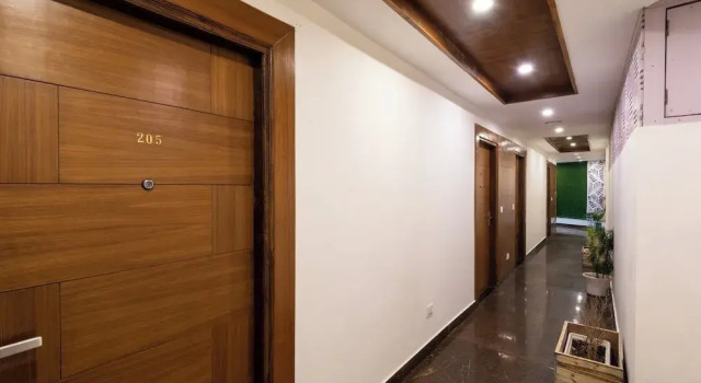 Shining hills by Lawrence Hotels, Rezerwuj Hotel Mussoorie Uttarakhand