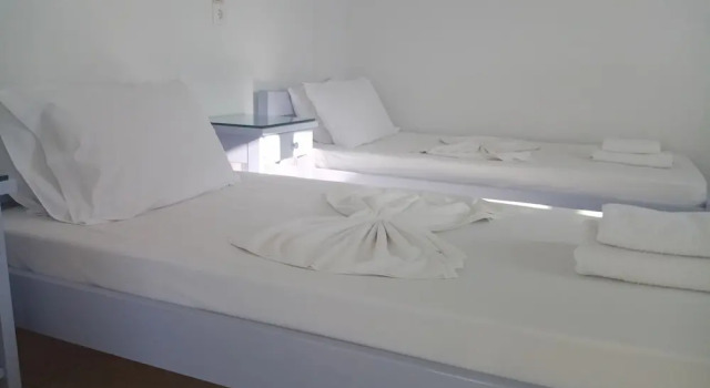 Номер Economy с балконом Nikolas Naousa Guesthouse