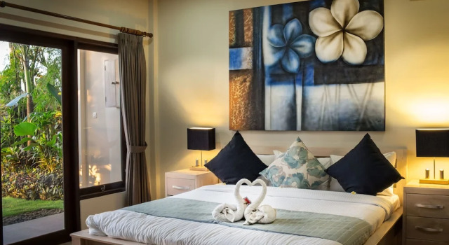 Вилла с 4 комнатами с видом на море The Beach Front Villas - North Bali