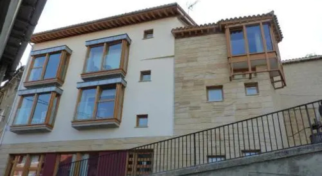 Los Calaos de Briones, Rezervați Hotel Briones La Rioja