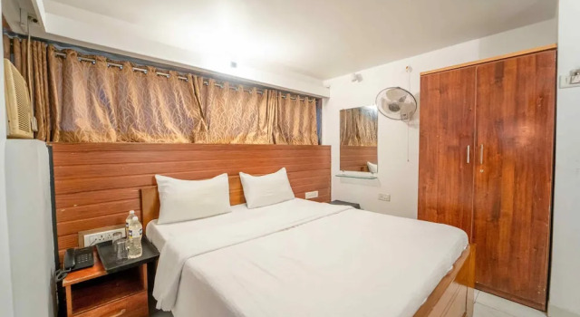 Signature by Joy Suites