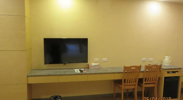 Четырёхместный номер Standard Mao Hua Motel