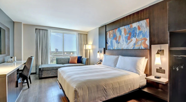 Двухместный клубный номер Standard Tulsa Marriott Southern Hills