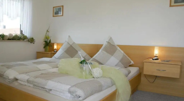 Landgasthof Zur Linde, Reserva ahora Hotel Riedenburg Altmühltal