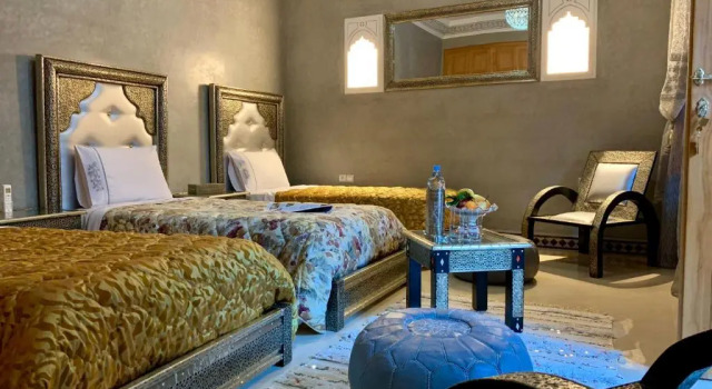 Camera tripla Standard Riad Miral