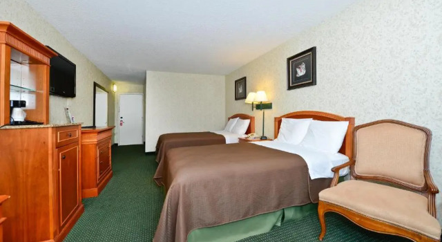 Четырёхместный номер Standard Americas Best Value Inn - Baltimore