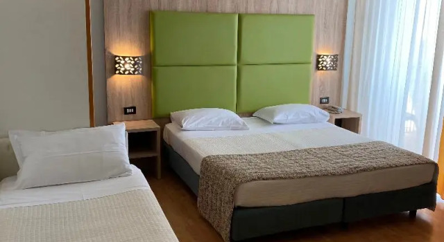 Трёхместный номер Hotel St Gregory Park by OasiGroup Hotels