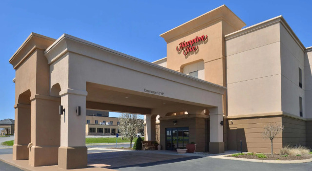 Номер Standard Hampton Inn Clarion