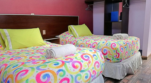 Flavia's Hostal-Spa-Sauna, Забронировать Отель Отели Ла-Пас с парковкой, рядом с General Clinic Hospital, Парковка