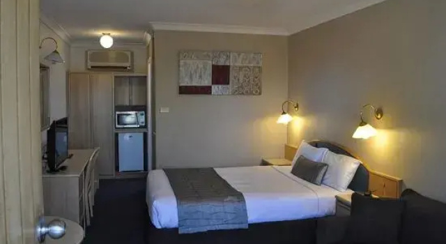 Двухместный номер Standard In Town Motor Inn