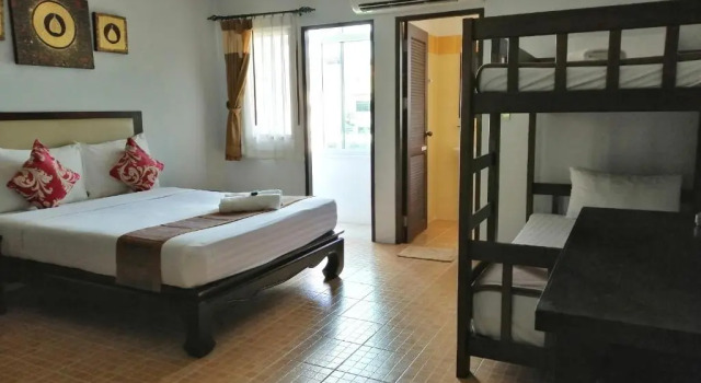 Четырёхместный номер Standard Arina Boutique Residence