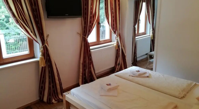Castle Hotel Regensburg, Забронировать Отель Отели Регенсбурга 3 звезды, рядом с Thurn und Taxis Palace, 3*