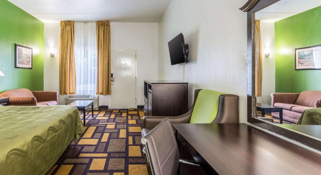 Полулюкс Quality Inn Simpsonville-Greenville