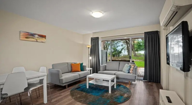Номер Standard с 2 комнатами рядом с пляжем Broadwater Resort WA Tourism Awards 2025 Gold Winner