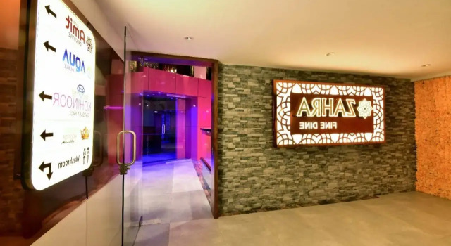 Hotel Amit executive Karad, Забронировать Отель Отели штата Махараштры 3 звезды, 3*