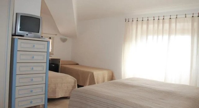Четырёхместный номер Standard с видом на сад Hotel Villa Campana