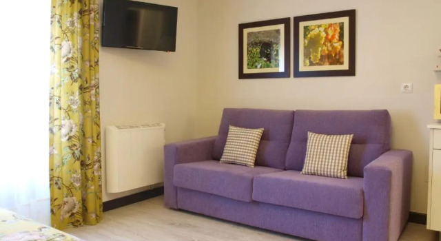 Apartamentos Sierra del Oso, Забронировать Отель Отели в центре Потес, в центре