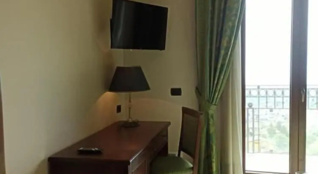 Трёхместный номер Standard с балконом Hotel Primavera DellEtna