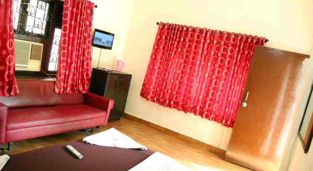 Shaheer Hospitality 111, Забронировать Отель Отели Мумбай с завтраком, Завтраки