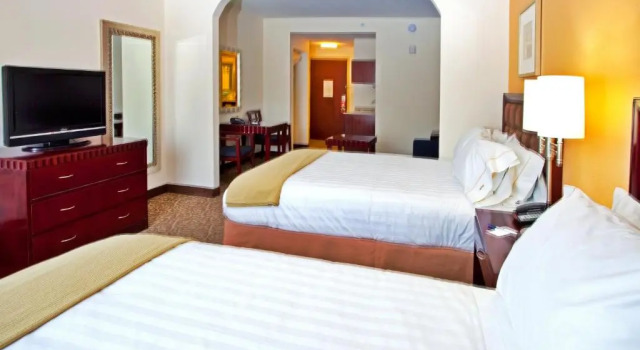 Номер Standard Holiday Inn Express Hotel & Suites Brooksville-I-75 by IHG