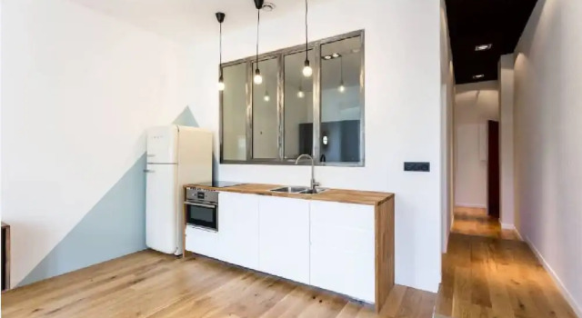 Loft Saint Charles Marseille, Забронировать Отель Отели Марселя с парковкой, рядом с Национальный театр Марселя Ла Крие, Парковка