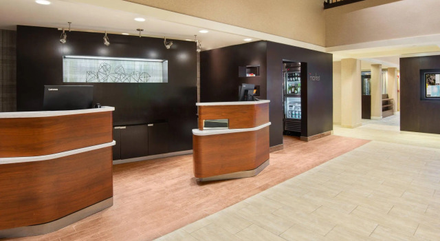 Courtyard by Marriott Springfield Airport