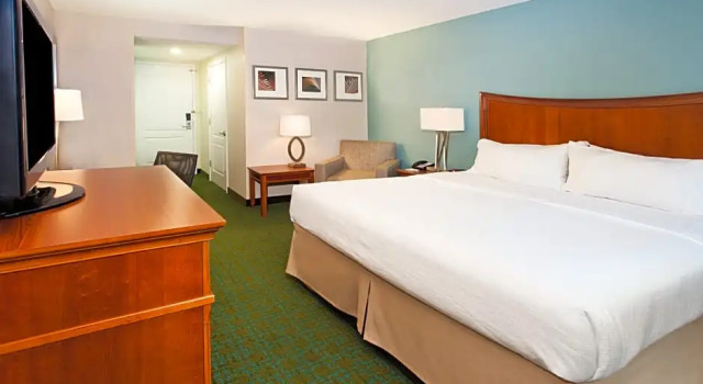 Двухместный номер Executive DoubleTree by Hilton Brunswick