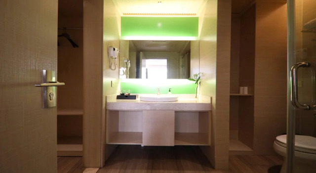 ibis Styles Yangzhou Gaoyou Bosideng Square, Book Hotel Hotels in Jiangsu with Breakfast, Breakfasts