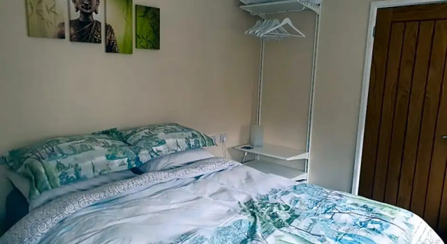 Morland, Book Hotel Bridgwater Somerset