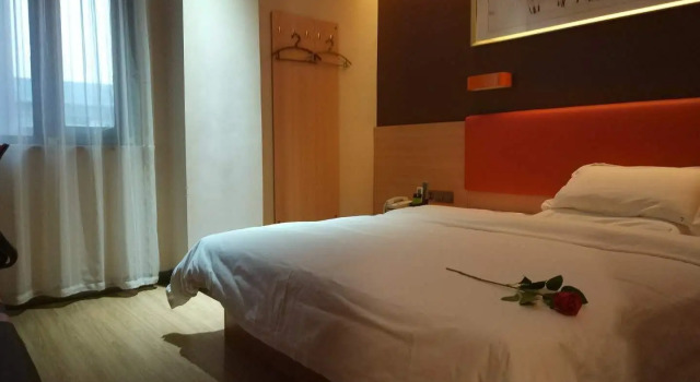 7 Days Premium Beijing Maju Bridge Liandong U Valley Branch, Забронировать Отель Шэньчжэнь Shenzhen Area