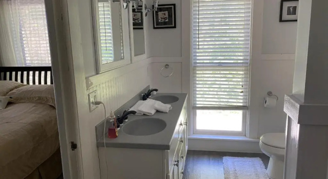 Номер Standard Monroe Manor Inn