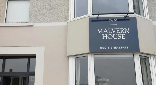 Malvern House, Забронировать Отель Портраш Графство Антрим