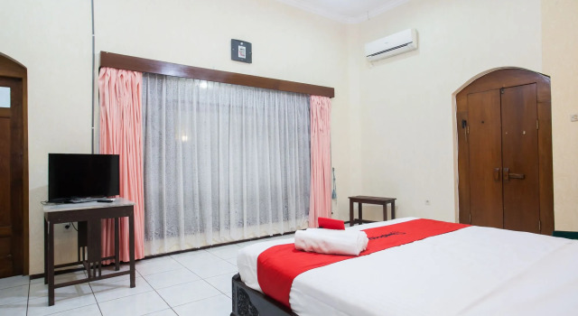 RedDoorz near Brawijaya University