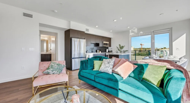 Апартаменты Executive Luxury Apartment in Hollywood