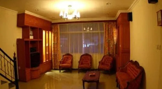 Brigitte's House, Rezerwuj Hotel Padang Sumatra